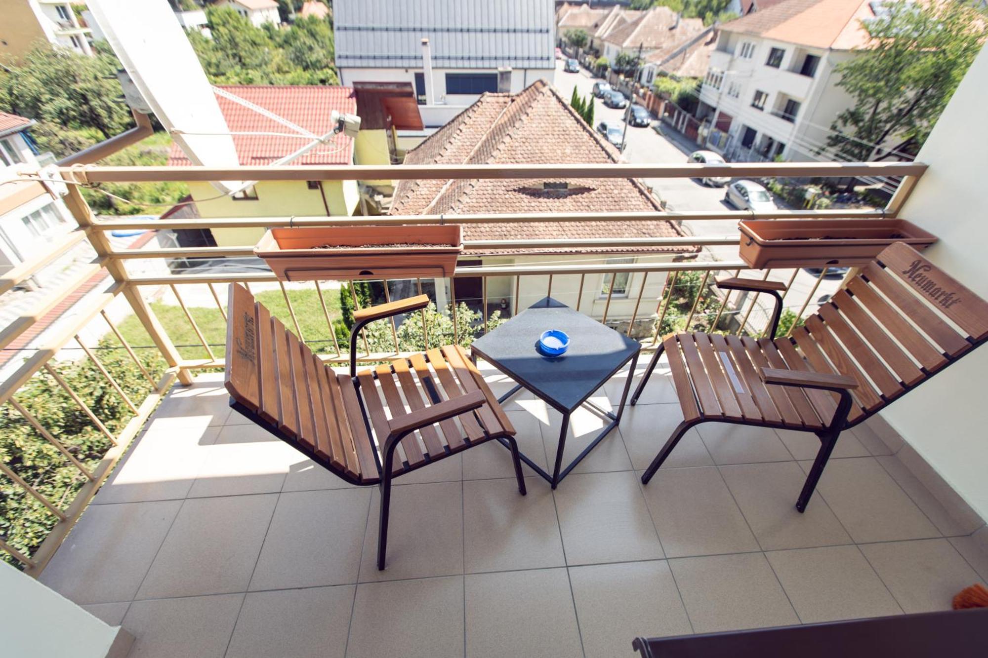 Amber Apartments Sibiu Ngoại thất bức ảnh