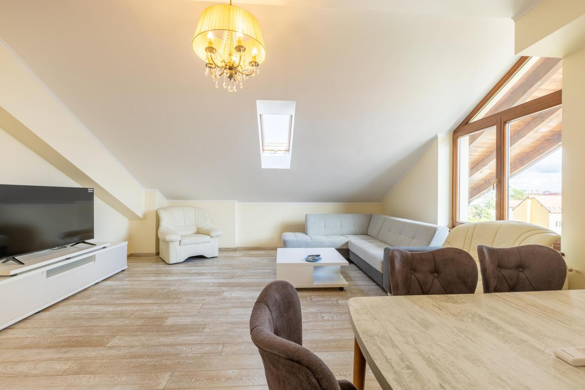 Amber Apartments Sibiu Ngoại thất bức ảnh